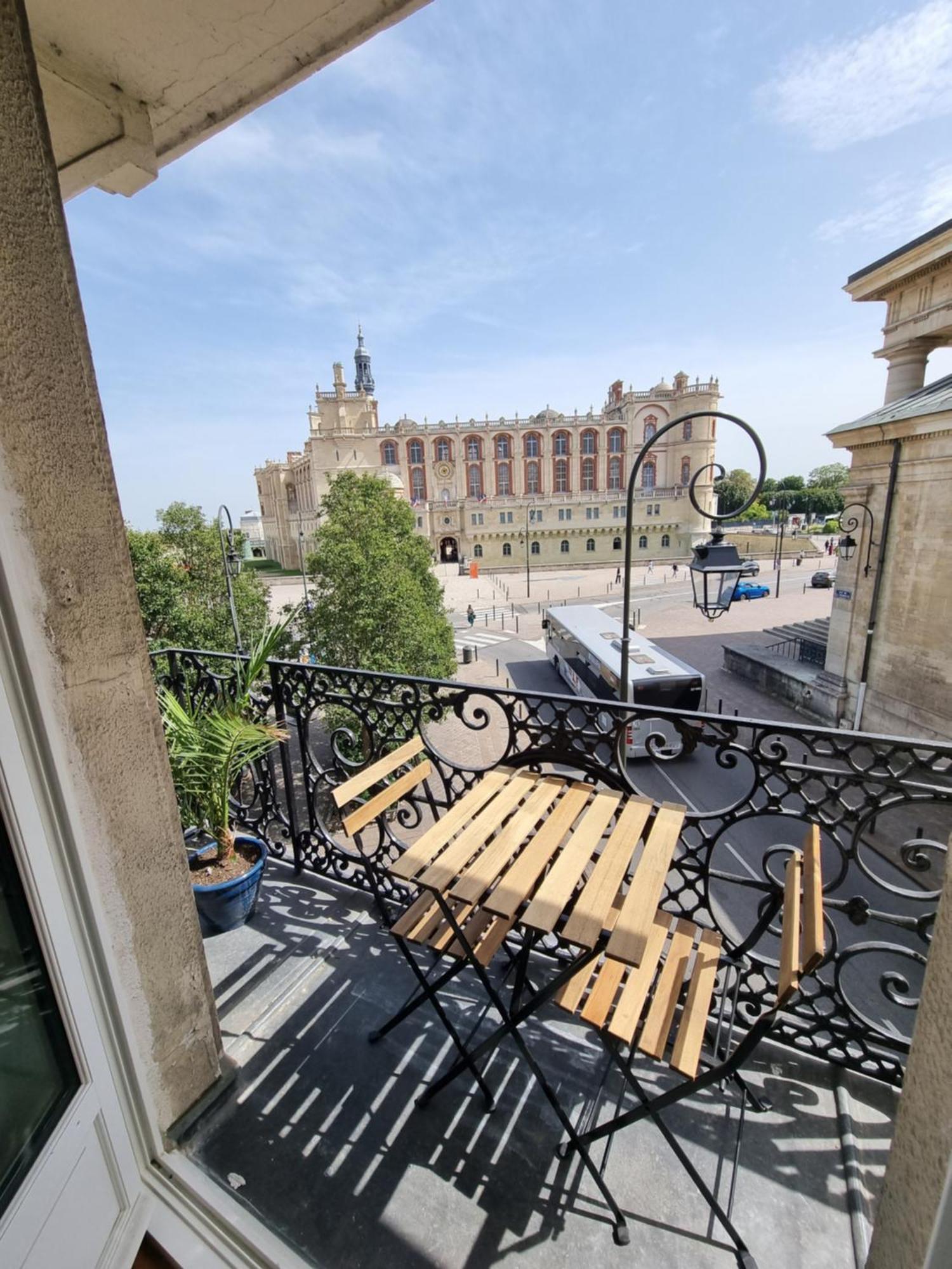 Face Chateau St Germain En Laye, Appartement 4 A 6 Personnes, 23 Min De Paris Champs-Elysees サン＝ジェルマン＝アン＝レー エクステリア 写真